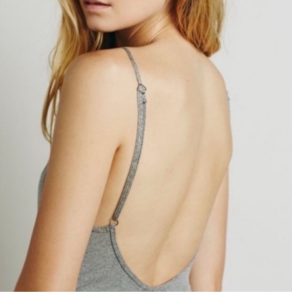 Free People Intimately Basic Seamless Ribbed Bodysuit✨ - Picture 3 of 6